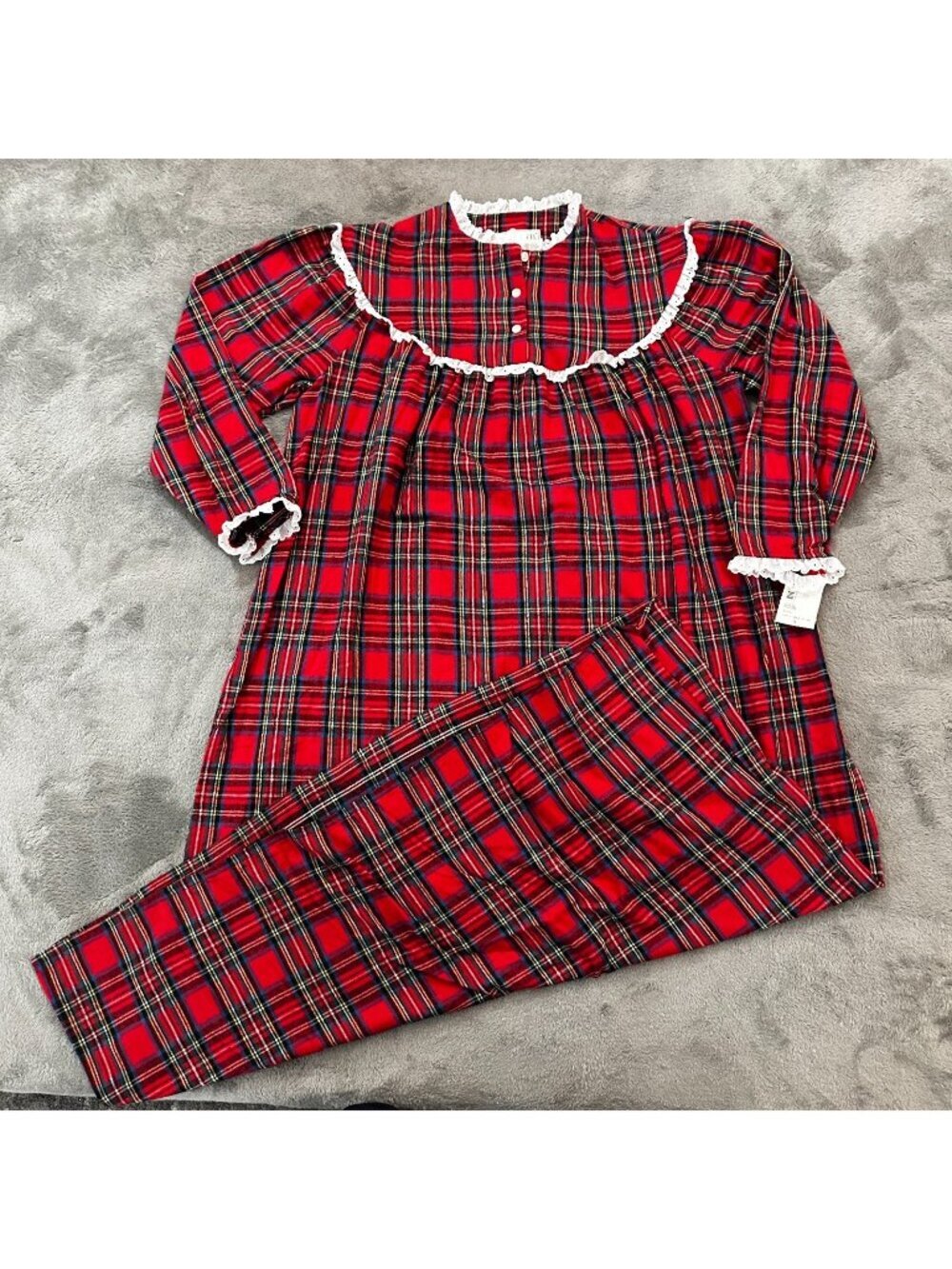 NWT Bellepointe 100% Cotton Flannel Red Plaid Nightgown MEDIUM Cottagecore